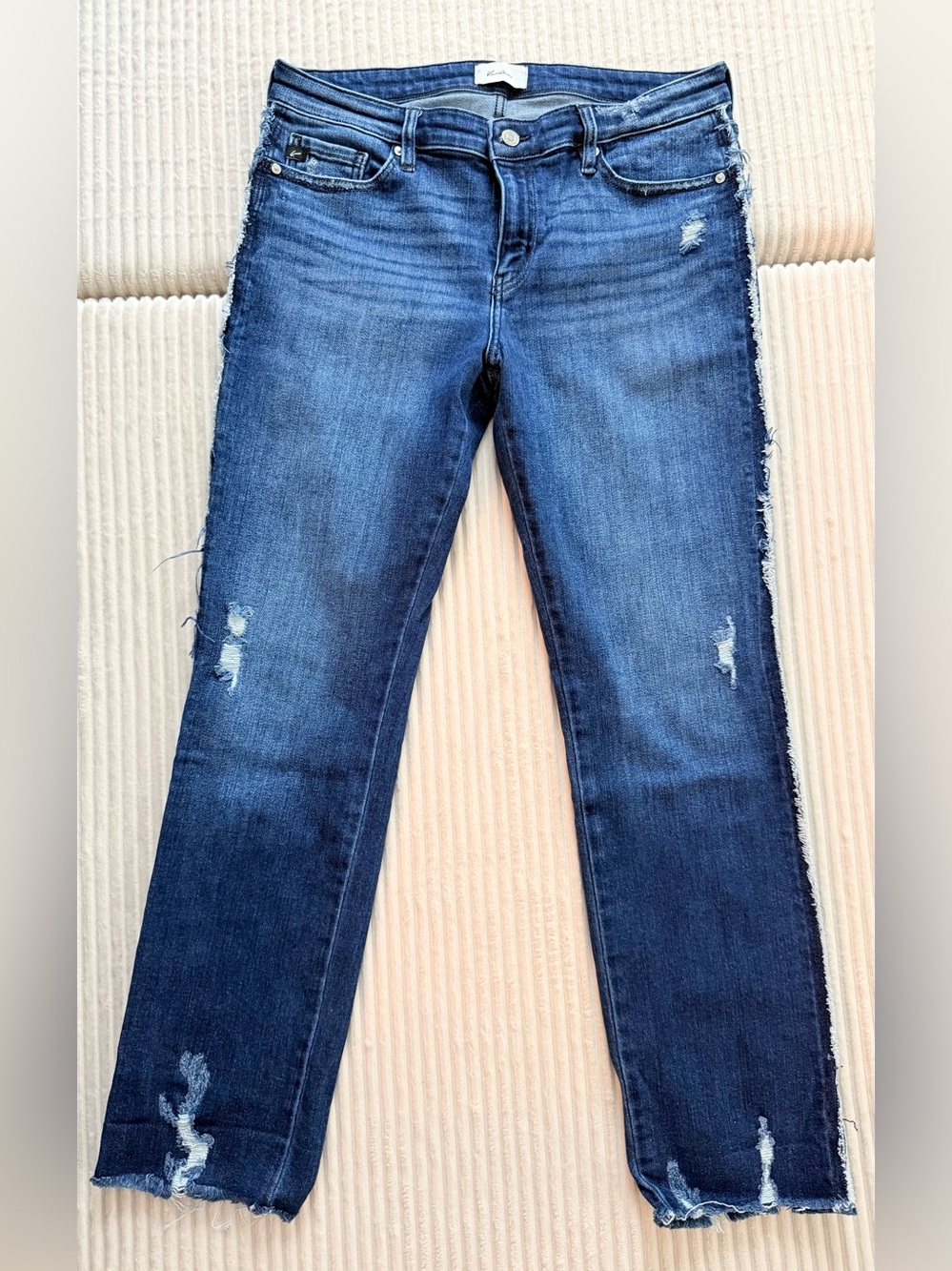EUC KanCan Dark Distressed Women’s Jeans with Stretch Size 8